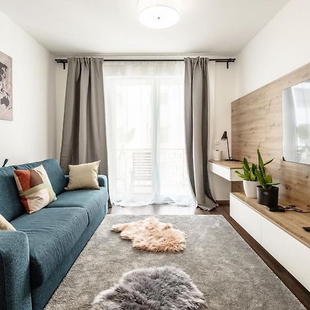 Walnut Tree Apartment Boedapest Buitenkant foto