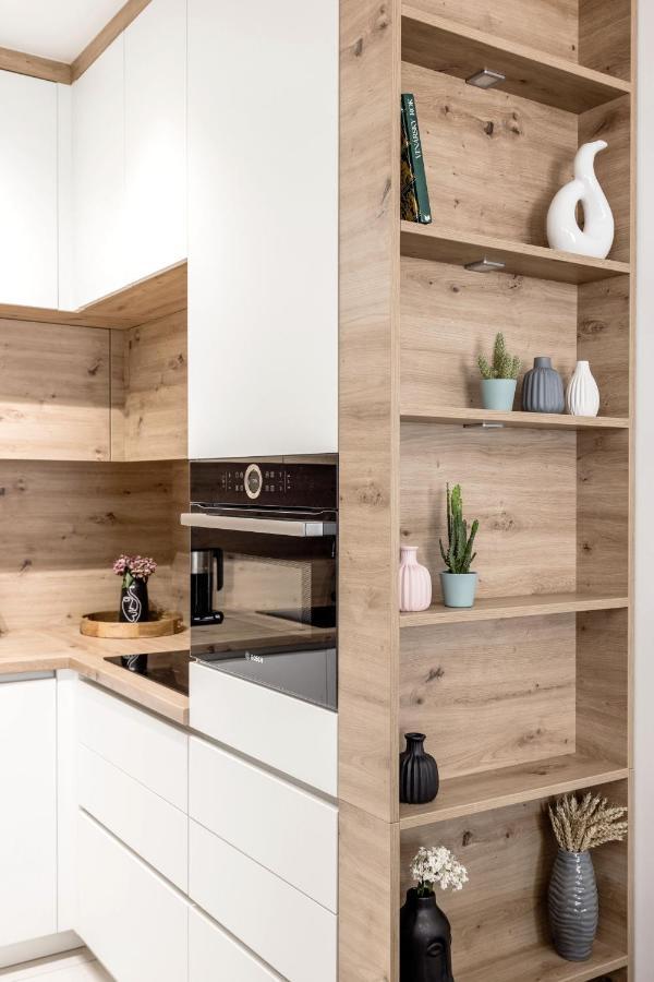 Walnut Tree Apartment Boedapest Buitenkant foto