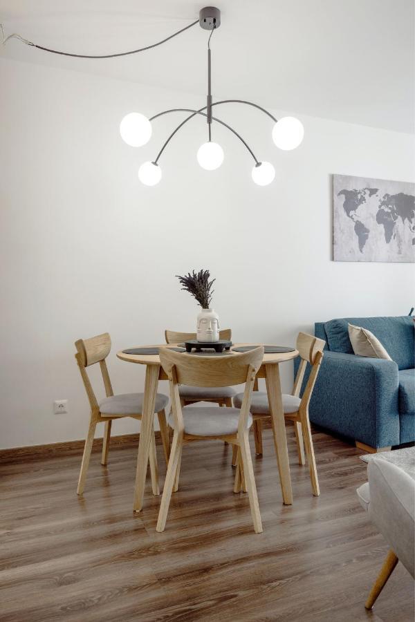 Walnut Tree Apartment Boedapest Buitenkant foto